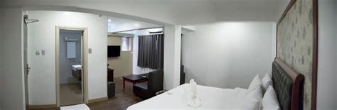 W Balibago Hotel, Angeles City: Hotel Reviews, Rooms & Prices.